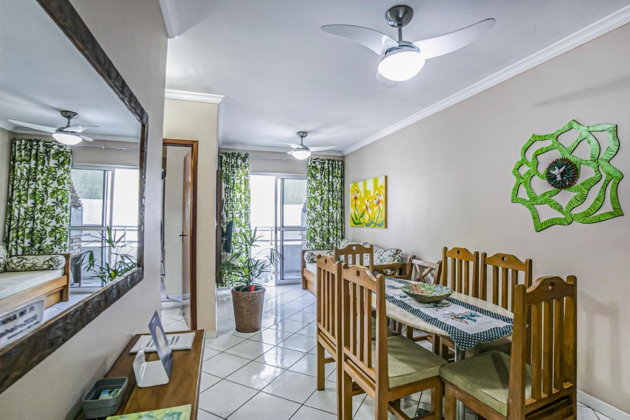 Apto 22e Ar Condicionado E Ventilador, 2 Quartos, Churrasqueira, Elevador E Piscina *