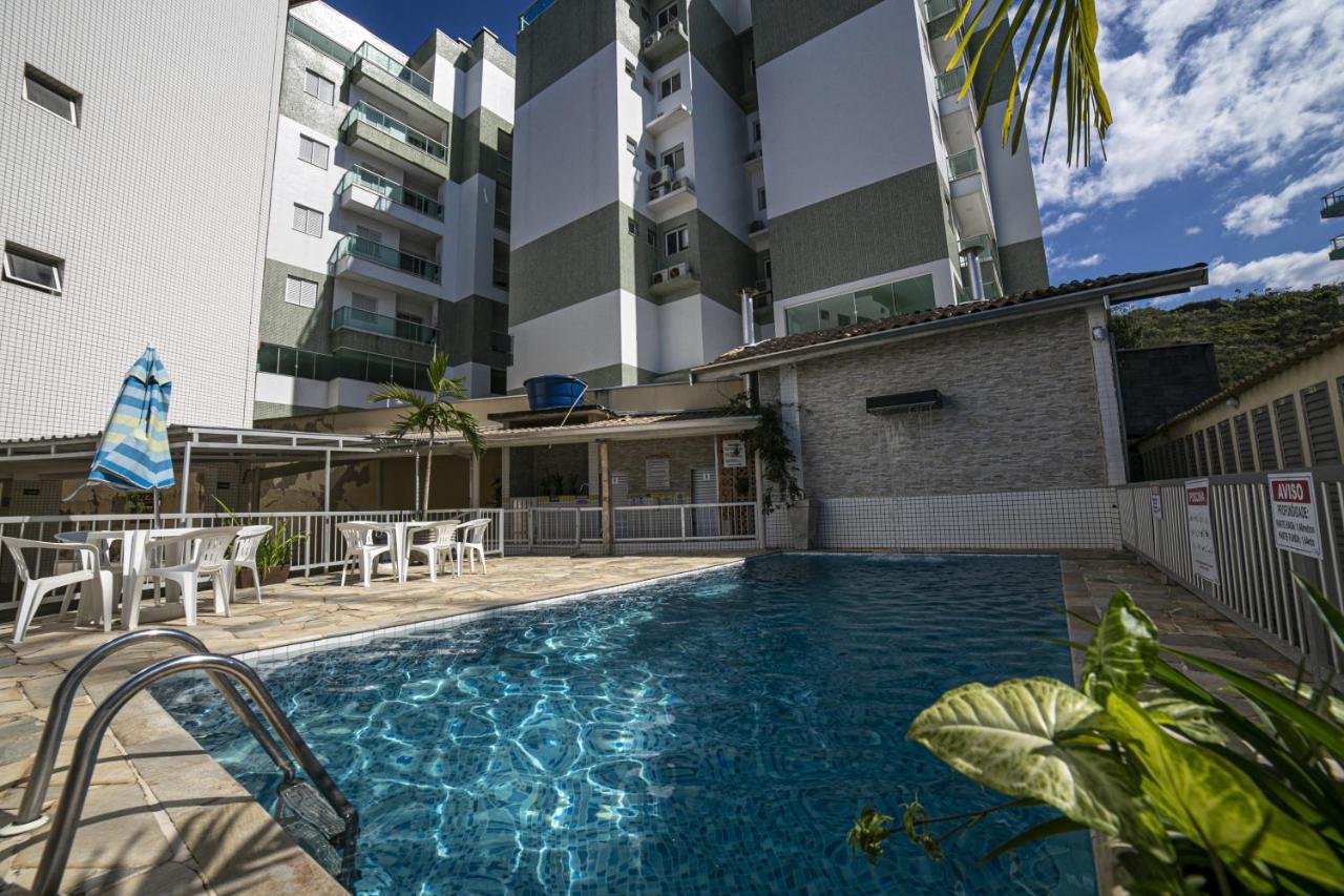 Apto 22e Ar Condicionado E Ventilador, 2 Quartos, Churrasqueira, Elevador E Piscina *