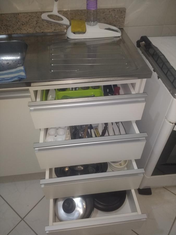 Apto 22e Ar Condicionado E Ventilador, 2 Quartos, Churrasqueira, Elevador E Piscina