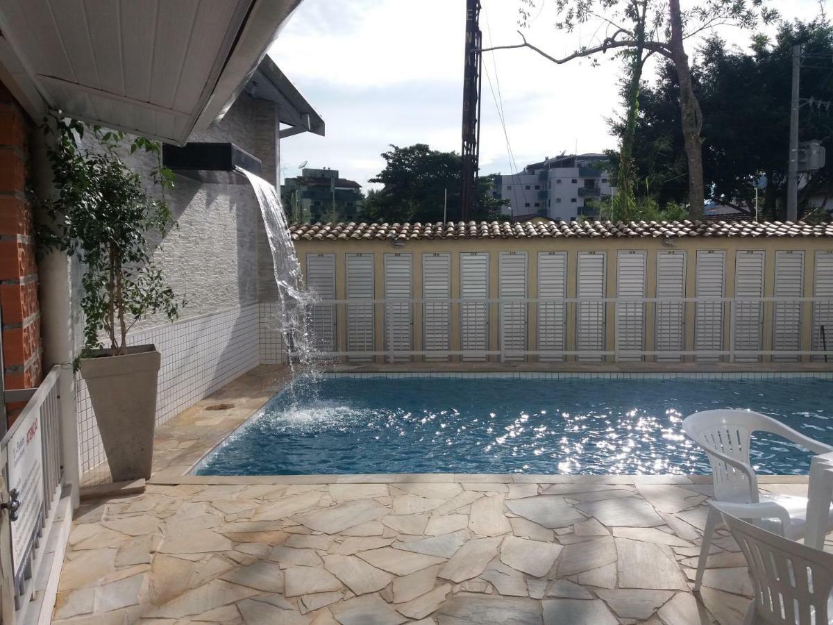 Apto 22e Ar Condicionado E Ventilador, 2 Quartos, Churrasqueira, Elevador E Piscina